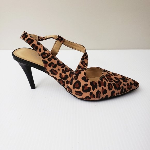 CL by Laundry Animal Print Heels SZ 8.5M NEW Free shipping & earrings OFFERS? - Picture 1 of 7
